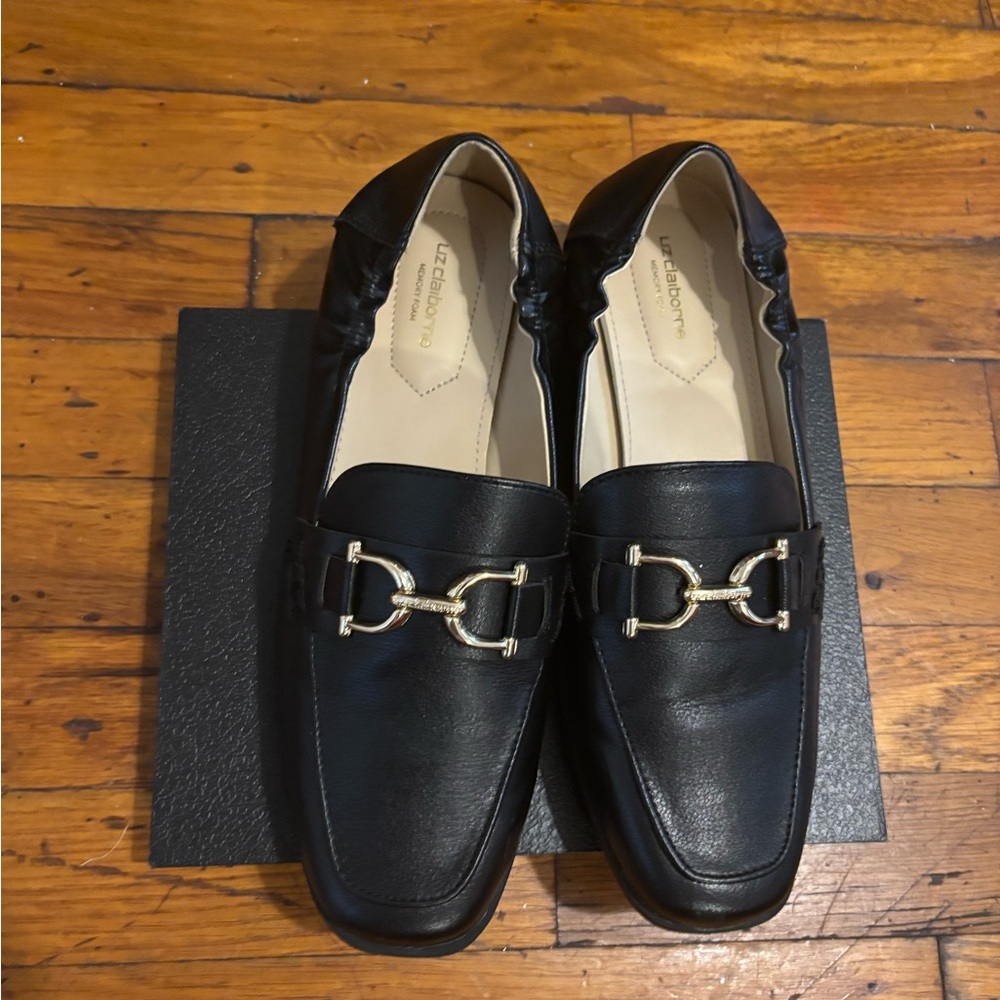 Liz Claiborne Jonell Womens Moc Closed Toe Loafers